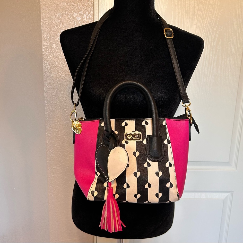Betsey Johnson Luv Betsey Heart Tassel Crossbody Handbag Pink Black White